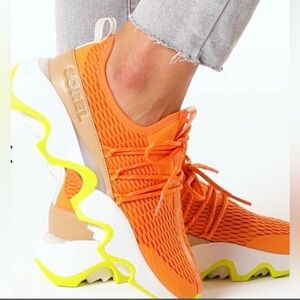 Sorel Kinetic Impact II Lace Koi
Dreamy women’s 10 nwot